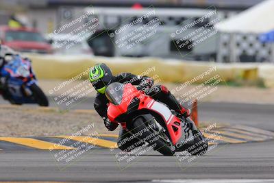 media/Jan-15-2023-SoCal Trackdays (Sun) [[c1237a034a]]/Turn 2 Set 2 (1155am)/